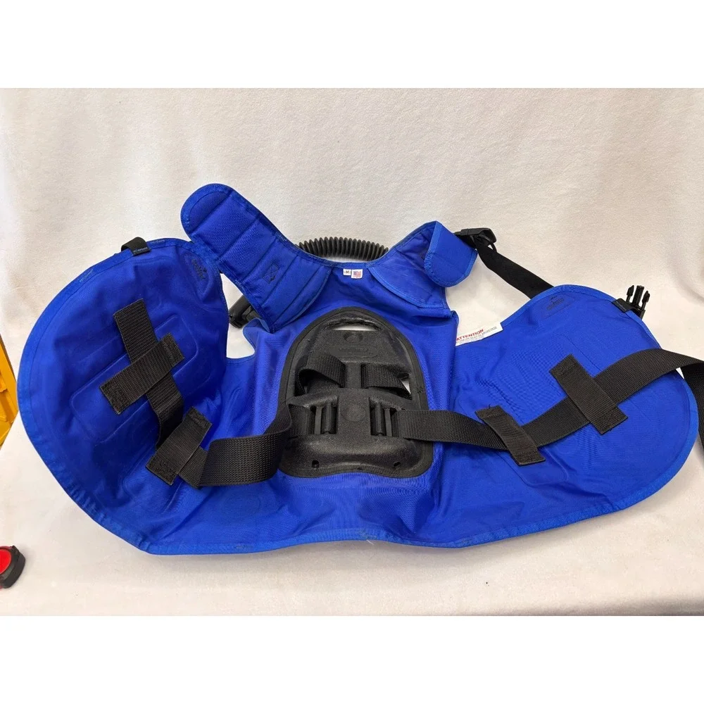 SeaQuest Size M Scuba Diving Inflatable Vest
